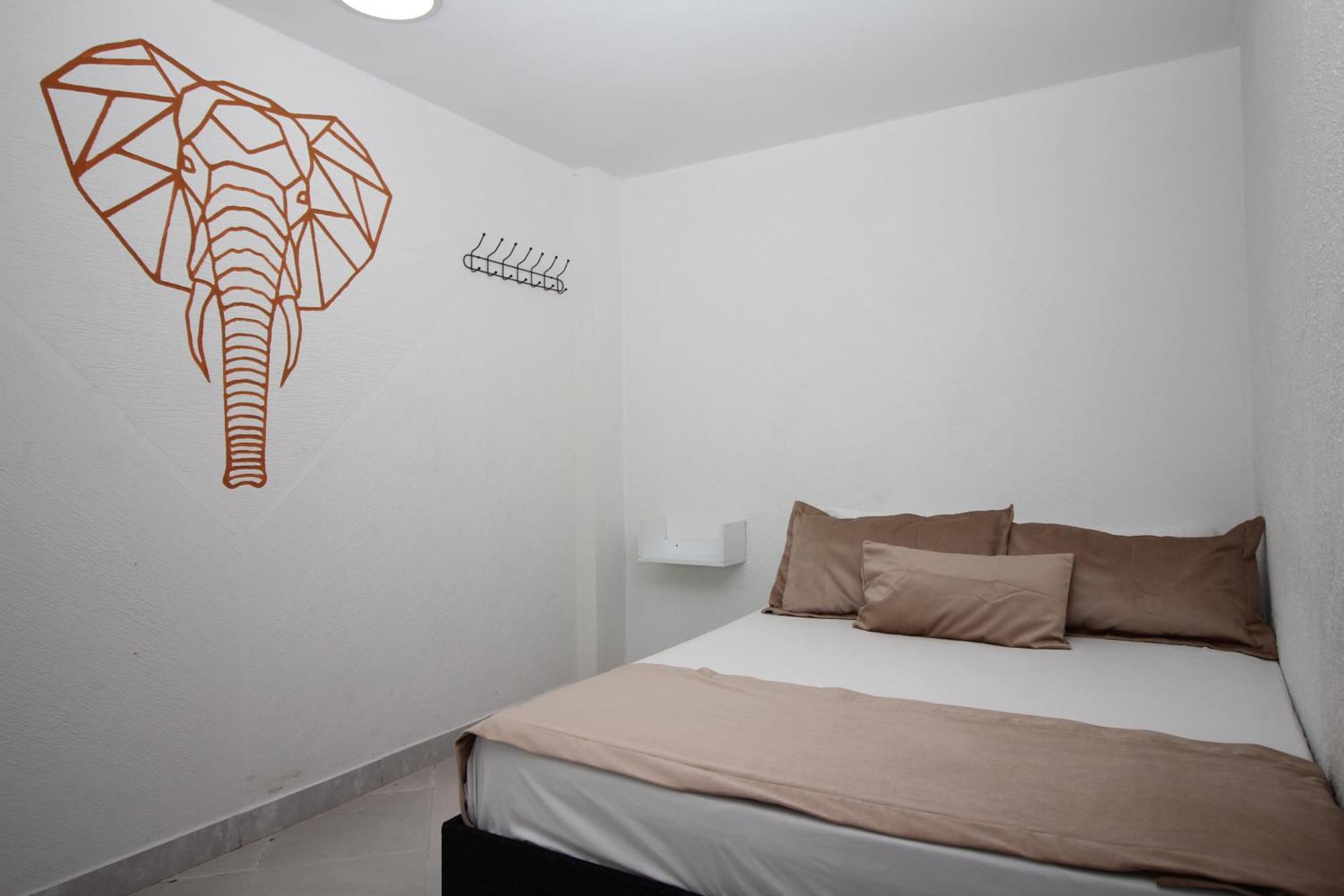 Dam Hotel Pereira Extérieur photo