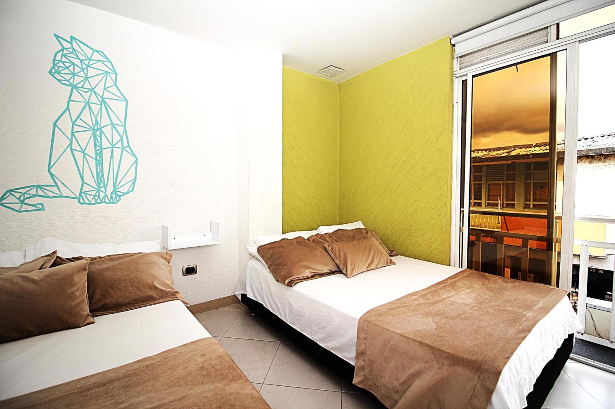 Dam Hotel Pereira Extérieur photo