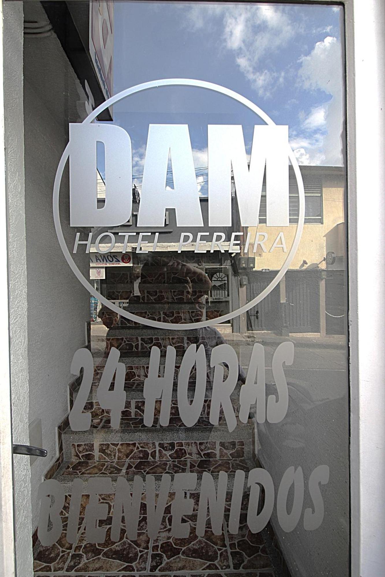 Dam Hotel Pereira Extérieur photo