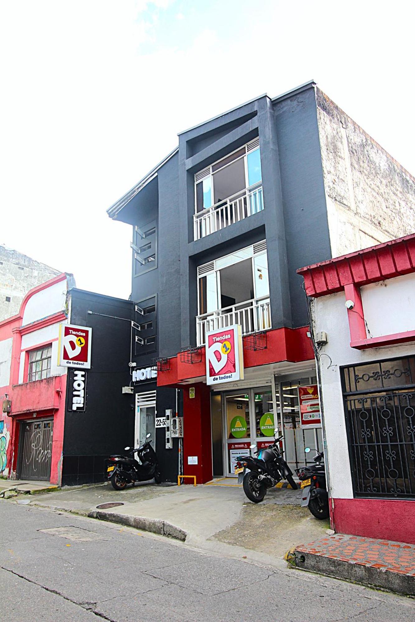 Dam Hotel Pereira Extérieur photo