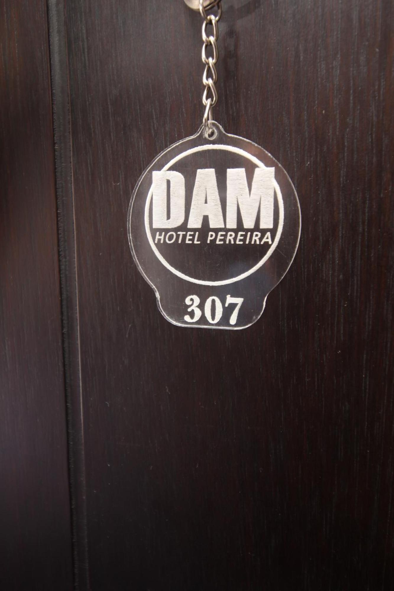 Dam Hotel Pereira Extérieur photo